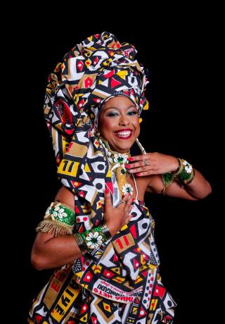  Bate-papo - Entre o canto e a dança: mulheres negras em movimento