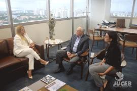 F5F499C1-4505-4981-B170-EBDF5F54076F