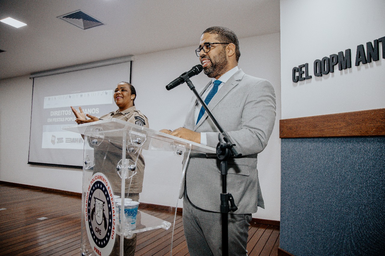 Felipe Freitas na capão tem da PM