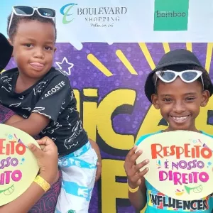 Crianças na Micareta de Feira 