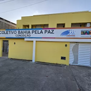 Frente da sede do coletivo bahia pela faz de feira