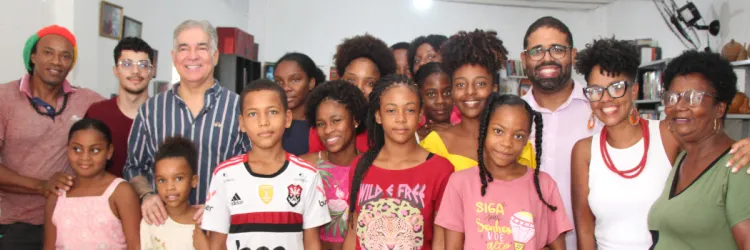 Associações comunitárias