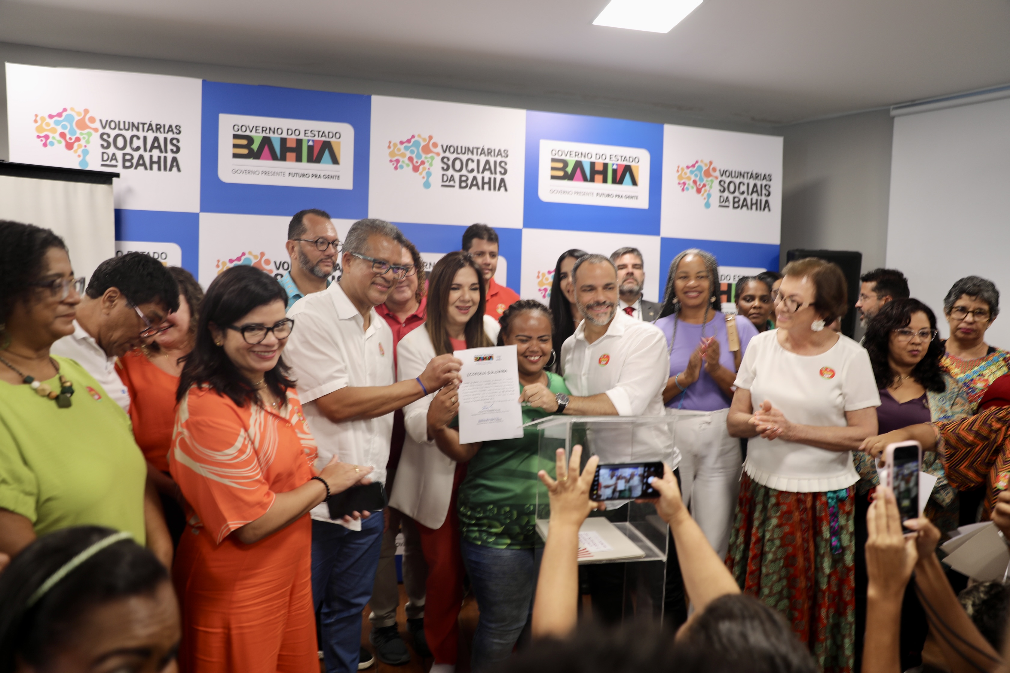 Lançamento do EcoFolia Solidária reforça apoio aos catadores e fiscalização nas Centrais