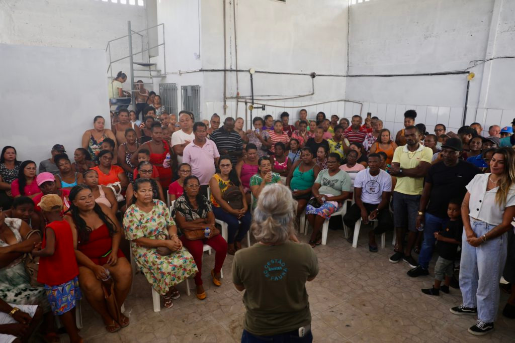  Ameaças aos ecossistemas costeiros são tema da Caravana do Defeso em Valença 