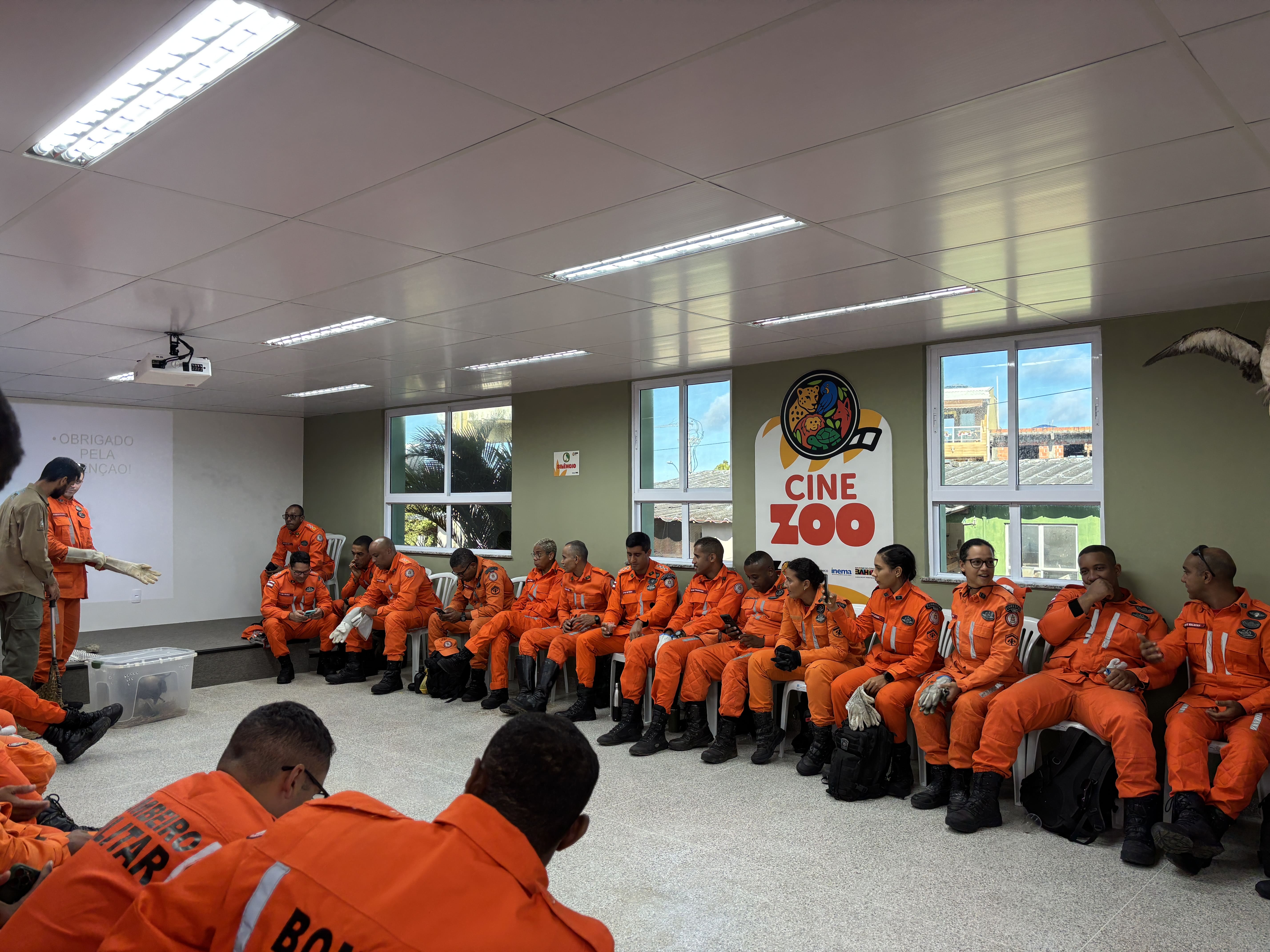 Treinamento sobre manejo de fauna reúne bombeiros no Parque Zoobotânico