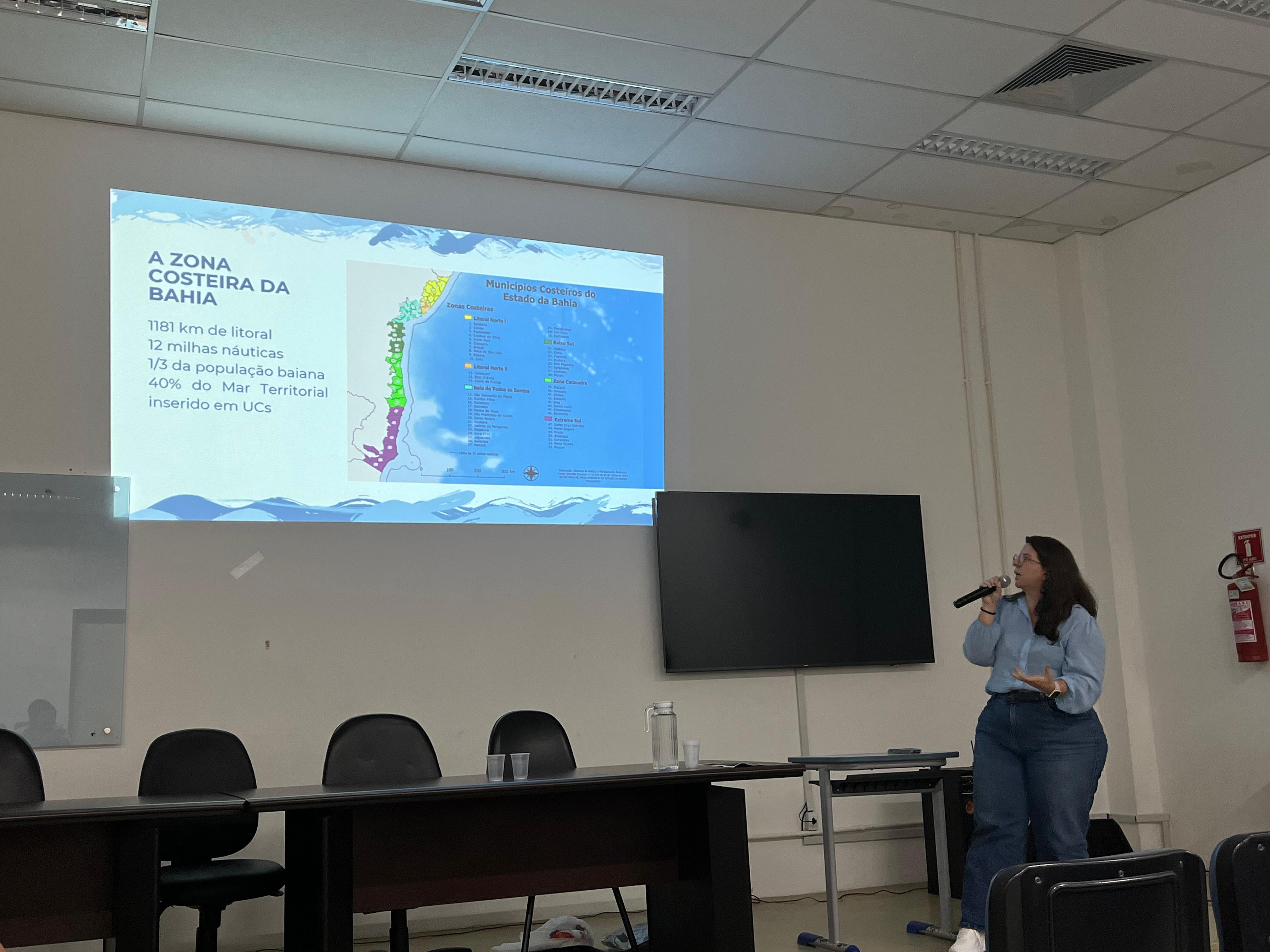 Palestra sobre as mudanças climáticas e a gestão costeira
