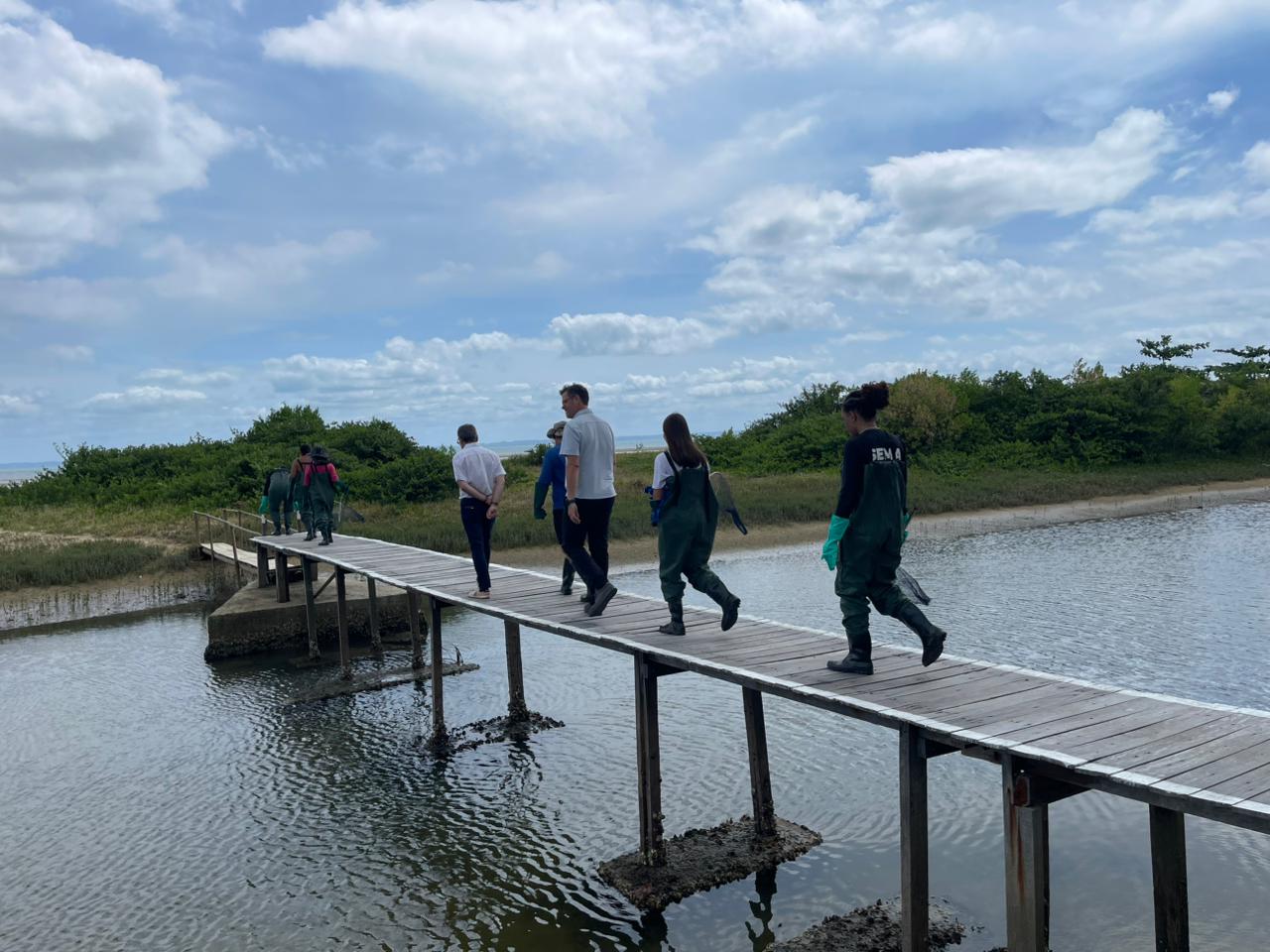 cooperação francesa em Itaparica, Bahia