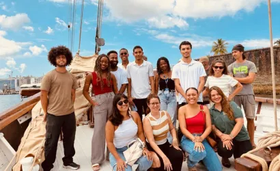 Sema visita veleiro Fleur de Passion em embarcação da expedição internacional Au Cœur de Nos Racines
