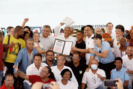 Fotos Manu DiasGOVBA (4).gif