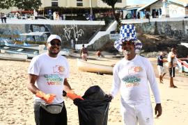 Limpeza Praia Rio Vermelho (74).jpg