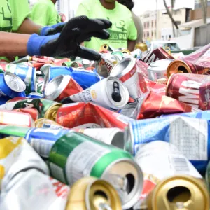 Governo realiza projeto de valorização de catadores e catadoras de recicláveis durante a Micareta de Feira