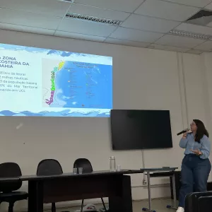 Palestra sobre as mudanças climáticas e a gestão costeira