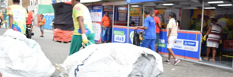 Mais de 14 toneladas de materiais recicláveis foram coletados no primeiro dia de Carnaval