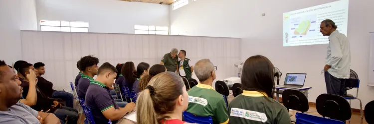 Sema e Inema realizam atendimento à população durante a FPI do São Francisco