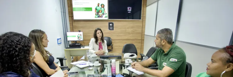 Representantes da Sema participam de apresentação de aplicativo de reciclagem que conecta doadores e cooperativas