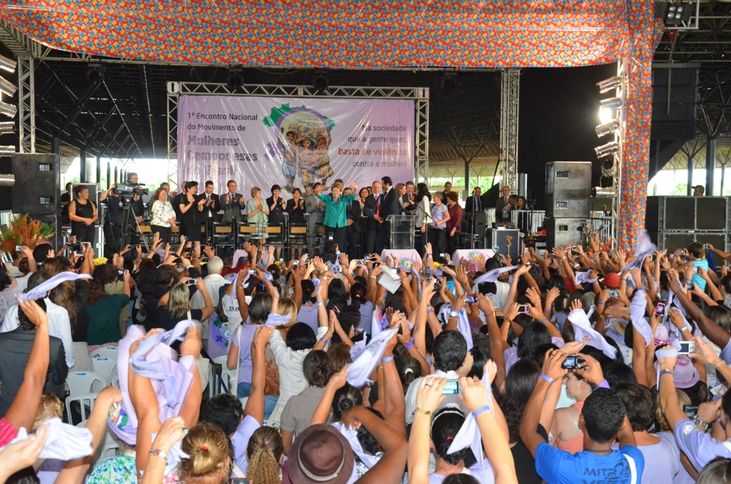 Encontro de mulheres camponesas em Brasília