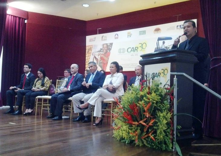 Secretária Lúcia Barbosa participa do Evento