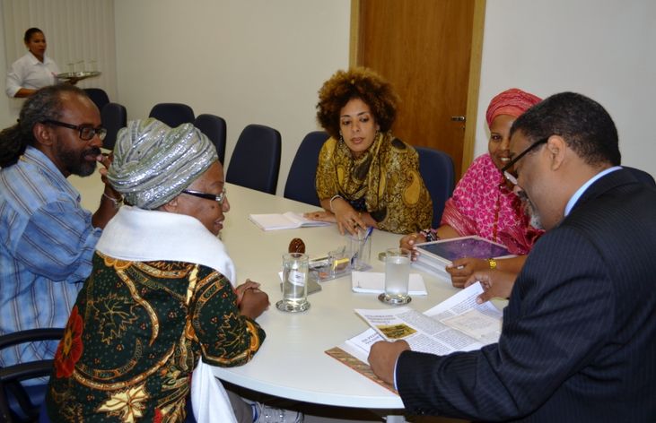 MAkota Valdina é recebida na SEPROMI