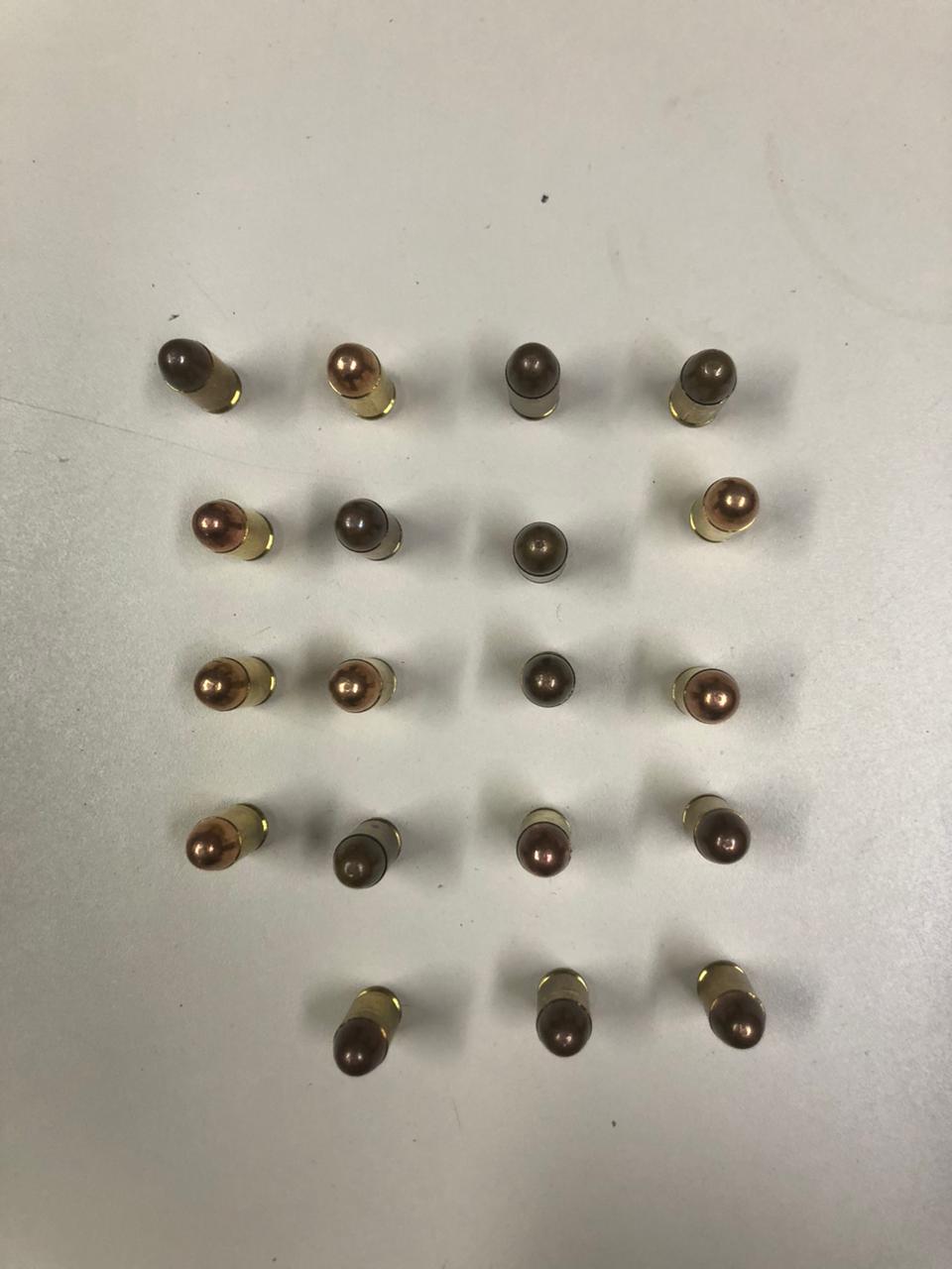 Munições calibre 380 foram apreendidas