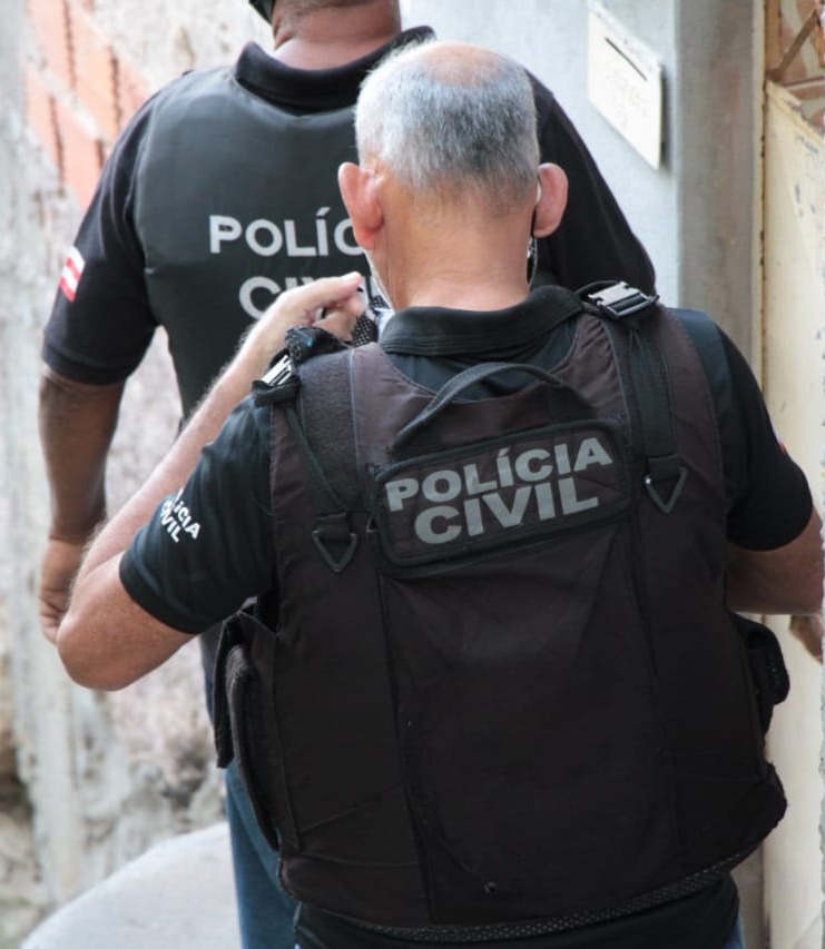 Policiais em campo