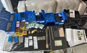 Materiais e valores apreendidos