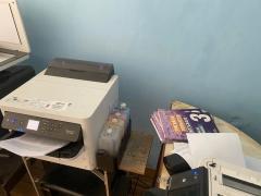 Polícia Civil flagra reprodução ilegal de livros em copiadora de Paripe