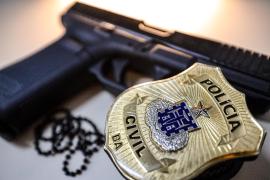  O homem estava com um mandado em aberto pelo crime de roubo