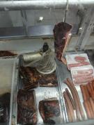 Polícia Civil prende comerciante em flagrante por vender carnes impróprias para o consumo