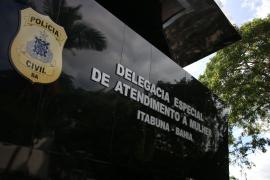 Polícia Civil cumpre mandado de busca e apreensão contra homem investigado por importunação sexual e racismo em Itabuna