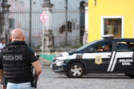 O homem foi preso ao tentar vender o produto no centro da cidade.jpg