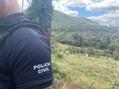 O suspeito foi localizado horas após o crime e com ele foram apreendidas 100 gramas de cocaína