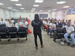 A palestra abordou a legislação e casos práticos envolvendo transportes públicos