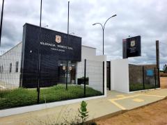 A suspeita foi localizada no prédio da Secretaria de Educação de Piripá, onde prestava serviço de faxineira.jpeg