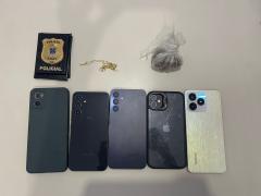 Duas vítimas já foram identificadas e tiveram seus aparelhos restituídos no posto da Polícia Civil instalado no evento