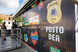 A estrutura montada na Praça Régis Pacheco garante atendimento contínuo e clima é de tranquilidade