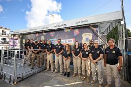 A estrutura montada na Praça Régis Pacheco garante atendimento contínuo e clima é de tranquilidade