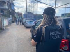 O crime foi cometido enquanto a vítima dormia no imóvel