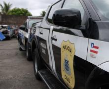 No momento da abordagem o suspeito conduzia um carro de luxo