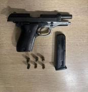 Os mandados foram cumpridos em São Paulo e Santa Catarina; quatro suspeitos foram presos e um morreu em confronto