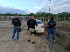 O automóvel havia sido levado durante assalto praticado por homens armados no último sábado (19)