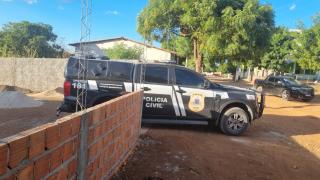 Além das prisões e buscas, equipes removeram pichações com mensagens alusivas a grupos criminosos