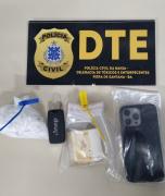 Investigado foi autuado em flagrante com cocaína, dinheiro e veículo utilizado no crime