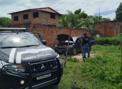 O carro havia sido tomado de assalto em posto de combustível em São Sebastião do Passé