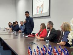 Delegada da DEAM participou da mesa de abertura e ressaltou a importância da atuação em rede na garantia dos direitos de crianças e adolescentes