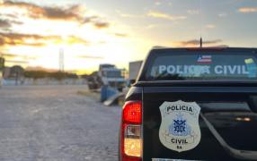 O segundo investigado foi detido por pilotar a motocicleta usada no crime ocorrido em agosto