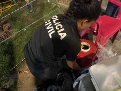 Ação conjunta apreendeu motocicletas, mais de 200 equipamentos e notificou estabelecimentos comerciais na orla do bairro