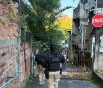 Equipes já cumpriram sete mandados de busca e apreensão e um de prisão, em Salvador e em Lençóis