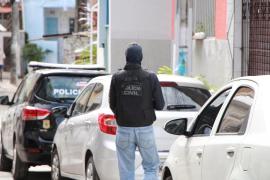 Localizado em uma residência, o homem é apontado por participação no ato criminoso