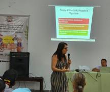 Na atividade, os participantes debateram casos de golpes presenciais e virtuais, além de orientações práticas de prevenção e canais de denúncia