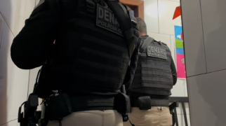 Ação do Denarc cumpre mandados judiciais na Bahia e em São Paulo contra grupo liderado por influencer digital